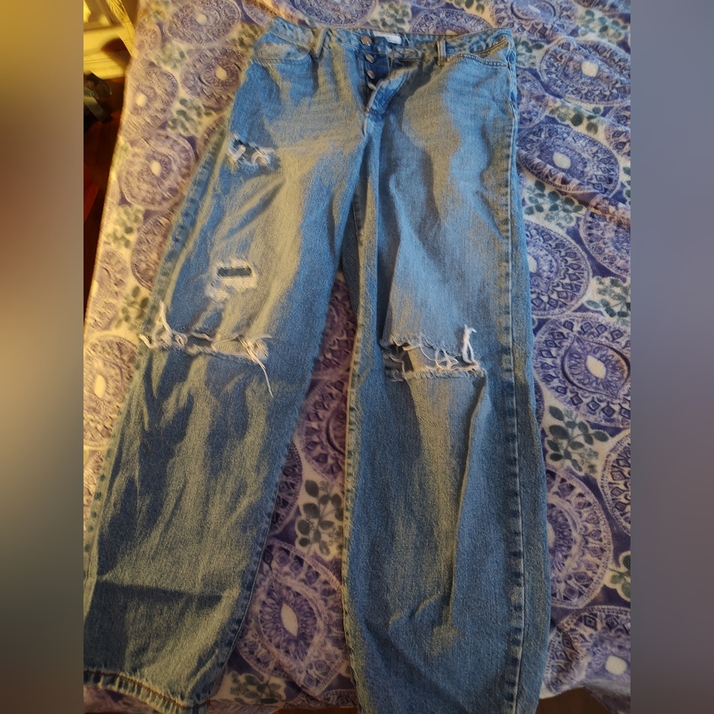 Women's forever 21 jeans size 28